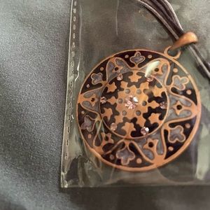 Chun fashion necklace